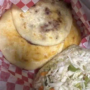 Pupusas revueltas
