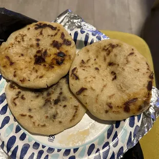 Pupusa steak and chicken