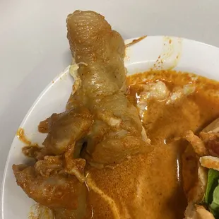 Pellejos de pollo para los panes rellenos