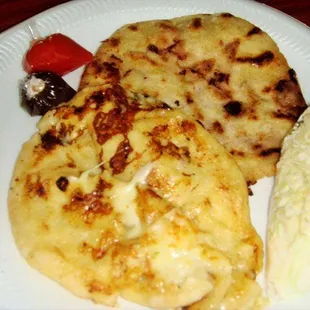 PUPUSAS DE QUESO