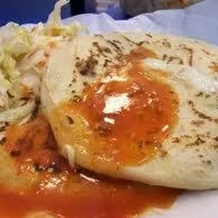 PUPUSAS REVUELTAS.