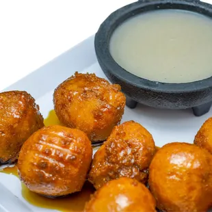 Nuegados con Chilate