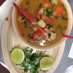 Caldo de 7 mares, esta rico that if you like sea food it has fish, shrimps, clams, baby optopus it was delicious :)