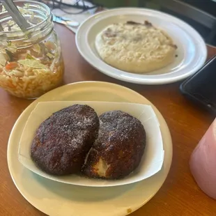 Pupusa revuelta and Empanadas de leche