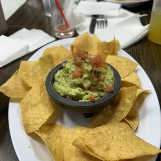 Guacamole con chips