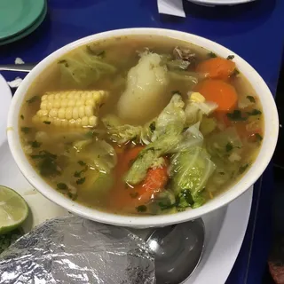 Sopa de Res