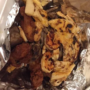 It doesn't look great but the appetizer sampler is amazing!!