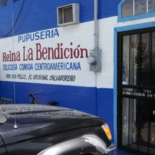 Side of the building where it is located.