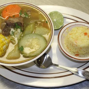 Sopa de Res