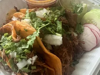 Los Antojitos