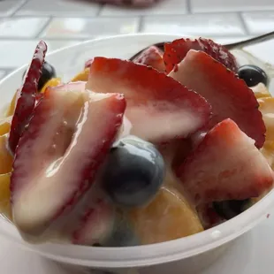 Fresh fruit and lechera