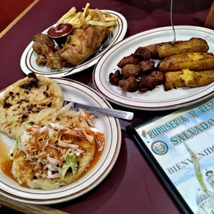 chicken wings and fried chicken, food