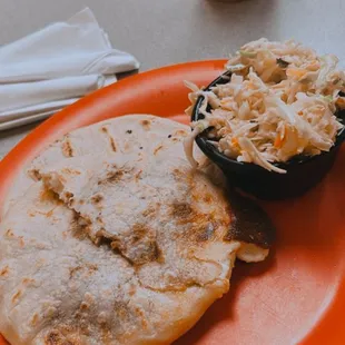 Pupuseria Y Taqueria Los Cocos