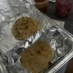 Traditional Pupusa  Pupusas con frijol