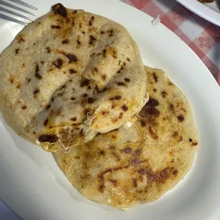 Pupusas revueltas