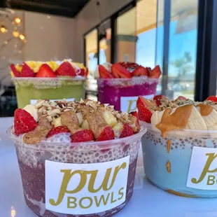 Pur Bowls: Acai Bowls
