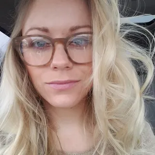 Angela V.