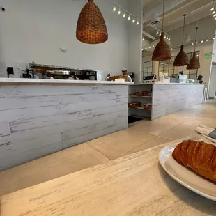 donuts, interior