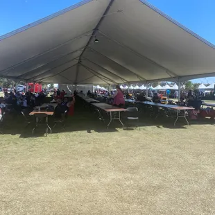 Super small tent to eat under