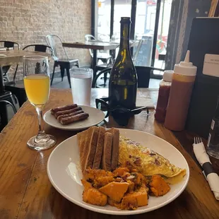 PURE OMELETTE with PORK SAUSAGE