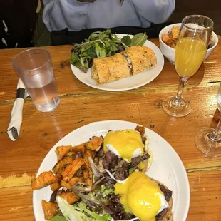 Steak Benedict