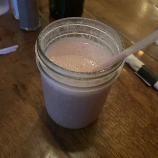 MAKE YOUR OWN SMOOTHIE (strawberries, banana, peach, raspberry)