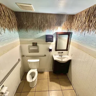 Super clean bathroom!