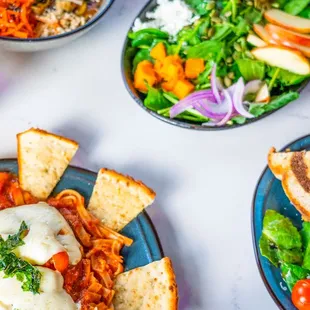 Gluten Free Chicken Parmesan 
Korean Zoodle Bowl
Beet the Odds Salad
Reu-Beet-N Sandwich