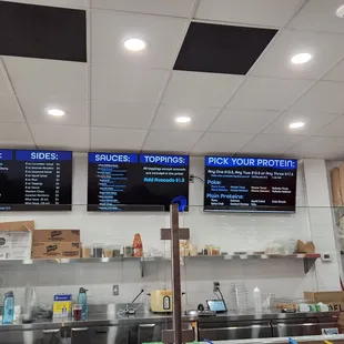 Pick your base, proteins, toppings and finish with sauce