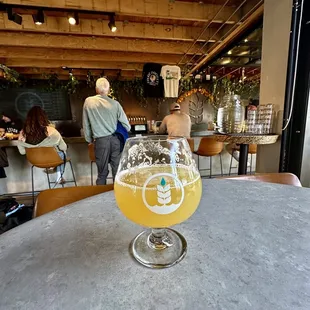 Great bare area, sitting area, nice variety of beers, great music life the atmosphere!