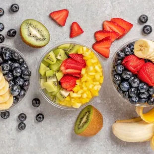 two bowls of fruit