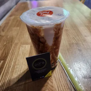 Tiger Tea: Oolong Milk Tea, Brown Sugar, Honey Boba