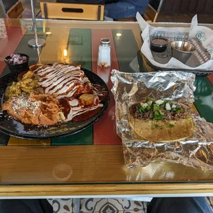 Chilaquiles montados salsa 3 chiles