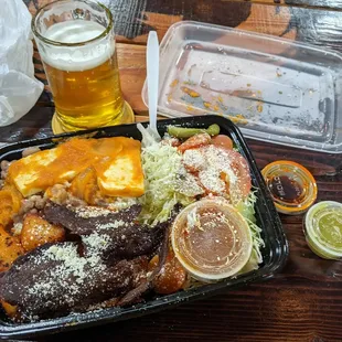 1/2 enchiladas con secina &amp; 1/2 morisqueta con Chile y queso. GWOW!!