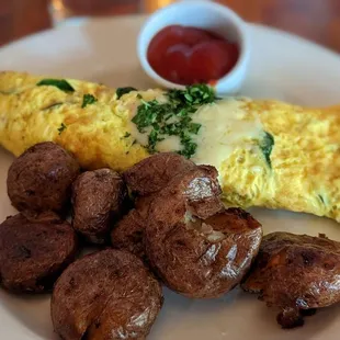 The French omelette and potatoes