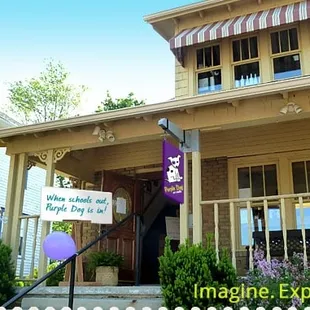 Store front at 28 South High St., New Albany, OH