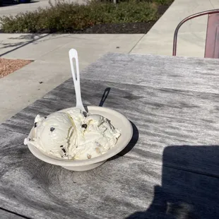 a bowl of ice cream