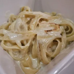 Fettuccine Alfredo