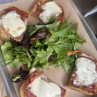 Prosciutto Flatbread