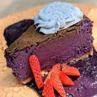Ube Cheesecake | Instagram: @telephonesmoothie
