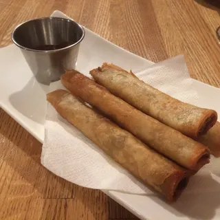 Mama Alices' Lumpia