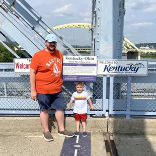 Standing two places at once!