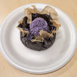 @endoedibles on Instagram 09/12/24
 
 Ube Burnt Cheesecake