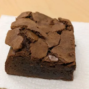 @endoedibles on Instagram 12/17/24
 
 Chocolate Fudge Brownie