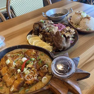 Krispy Pata (Crispy Whole Pork Leg)