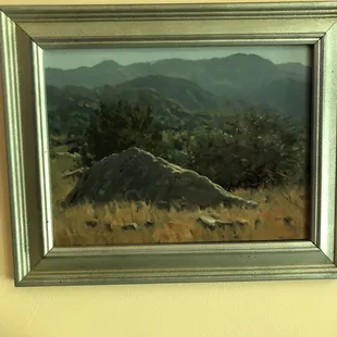 This art gallery is FABULOUS. It carries wonderful plein air artists. This gallery is a "must" on your list if you like fine art.