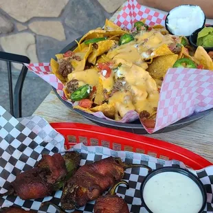 Jalapeno poppers and nachos