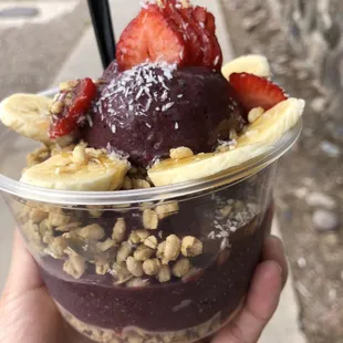 Small açaí bowl