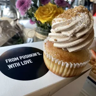 Churro cupcake