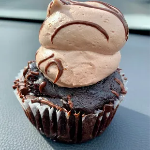 Barracuda vegan cupcake